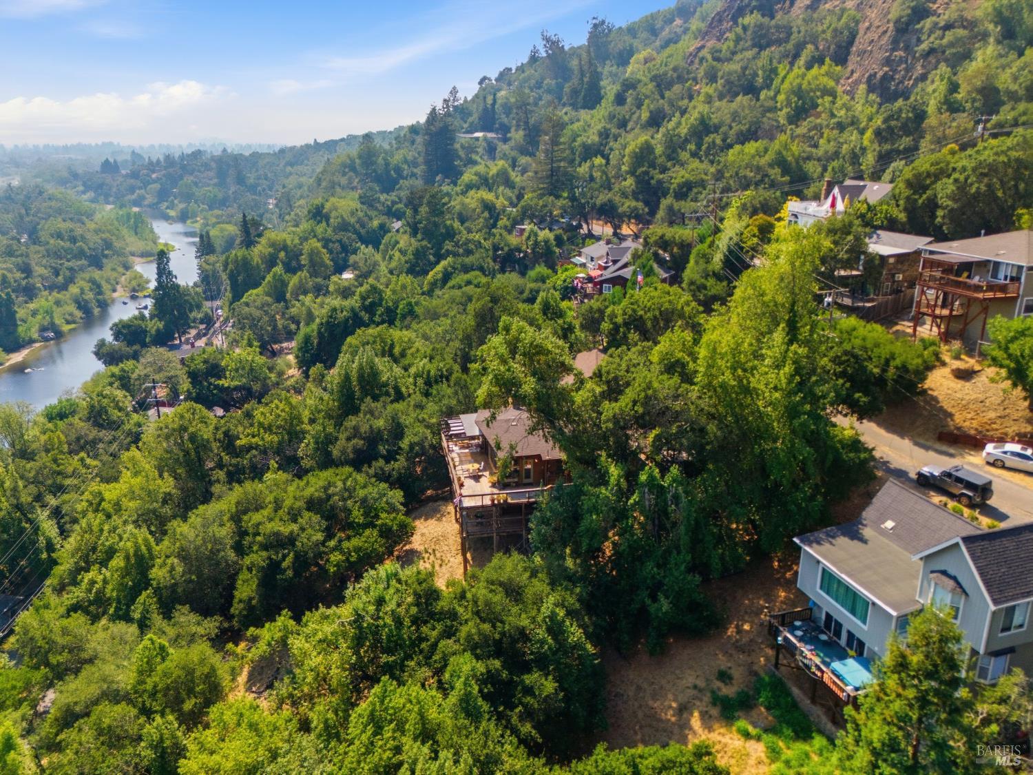 2031 Madrone Avenue Healdsburg CA 95448