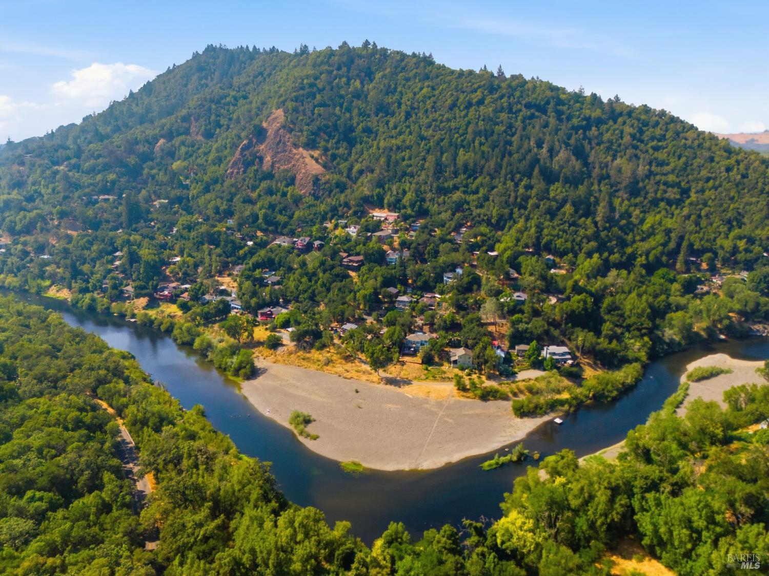 2031 Madrone Avenue Healdsburg CA 95448