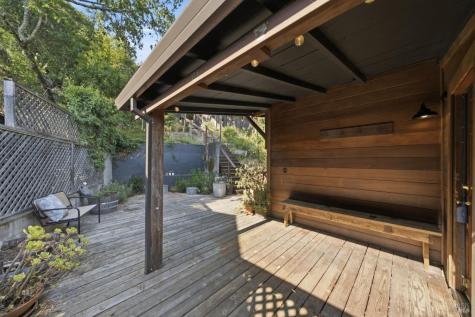2031 Madrone Avenue Healdsburg CA 95448