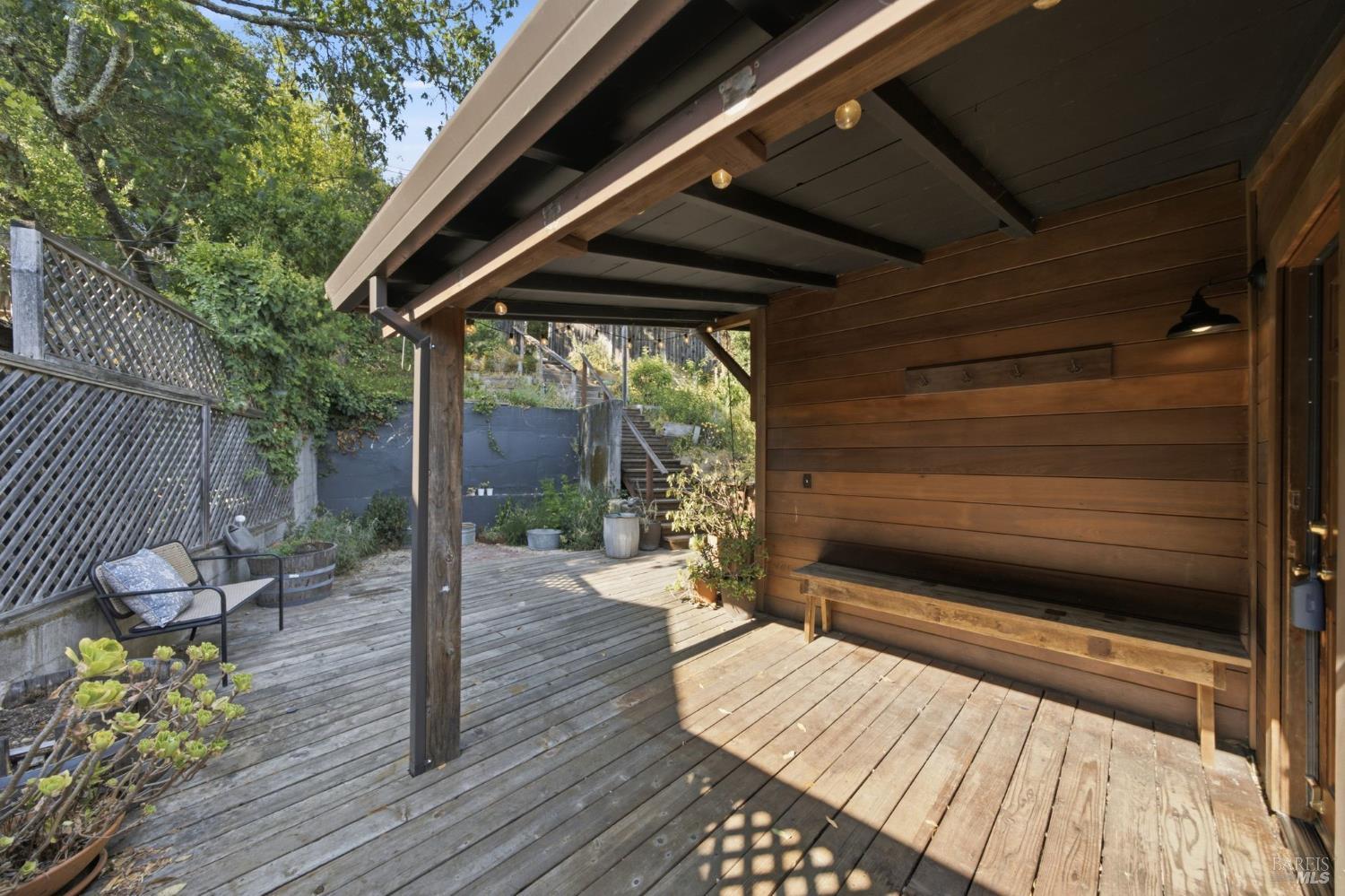 2031 Madrone Avenue Healdsburg CA 95448