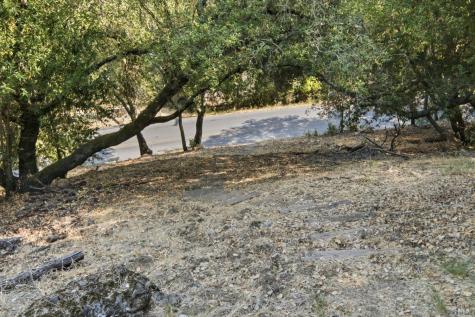 2031 Madrone Avenue Healdsburg CA 95448