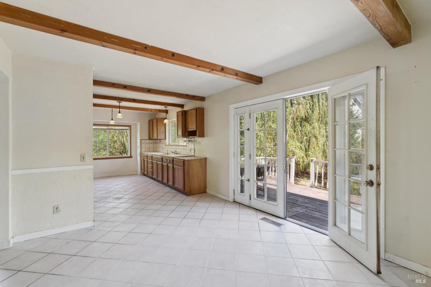 1221 Beattie Lane Sebastopol CA 95472