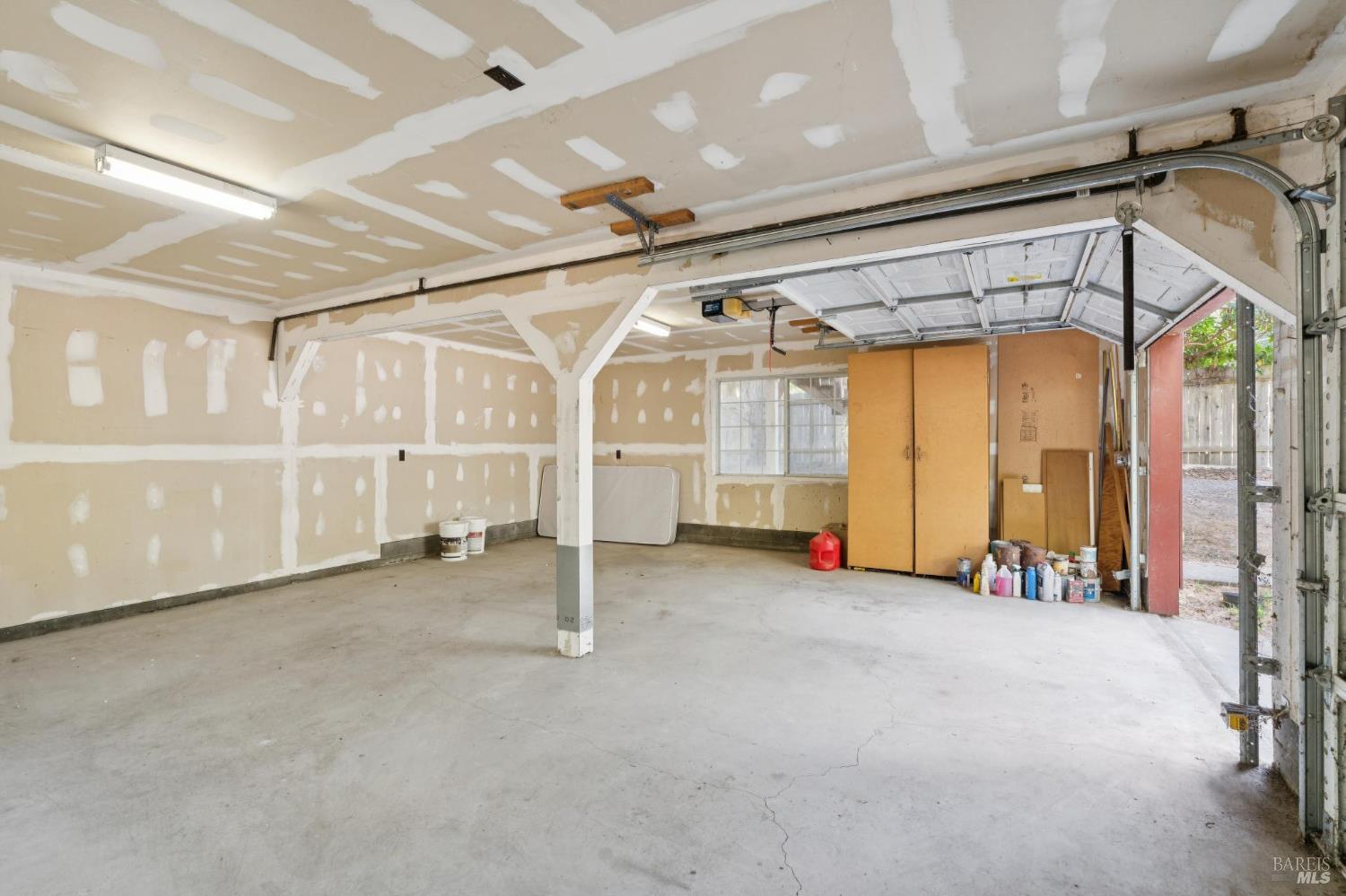 1221 Beattie Lane Sebastopol CA 95472