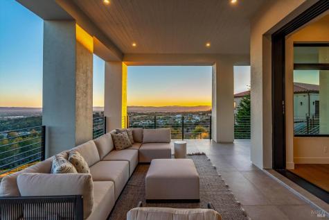 3773 Boulder Point Santa Rosa CA 95404