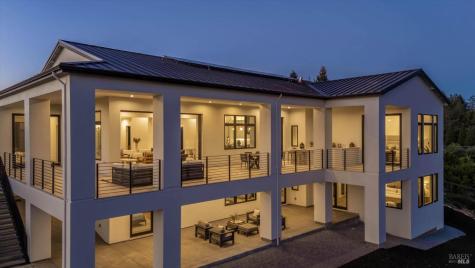 3773 Boulder Point Santa Rosa CA 95404