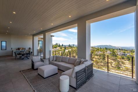3773 Boulder Point Santa Rosa CA 95404