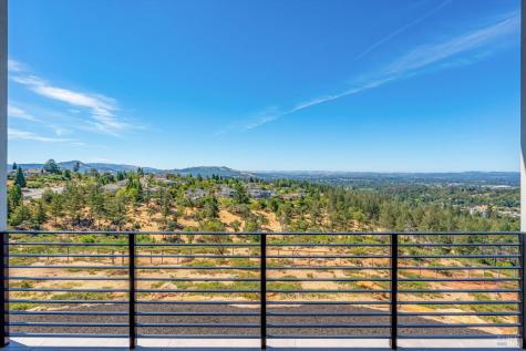 3773 Boulder Point Santa Rosa CA 95404