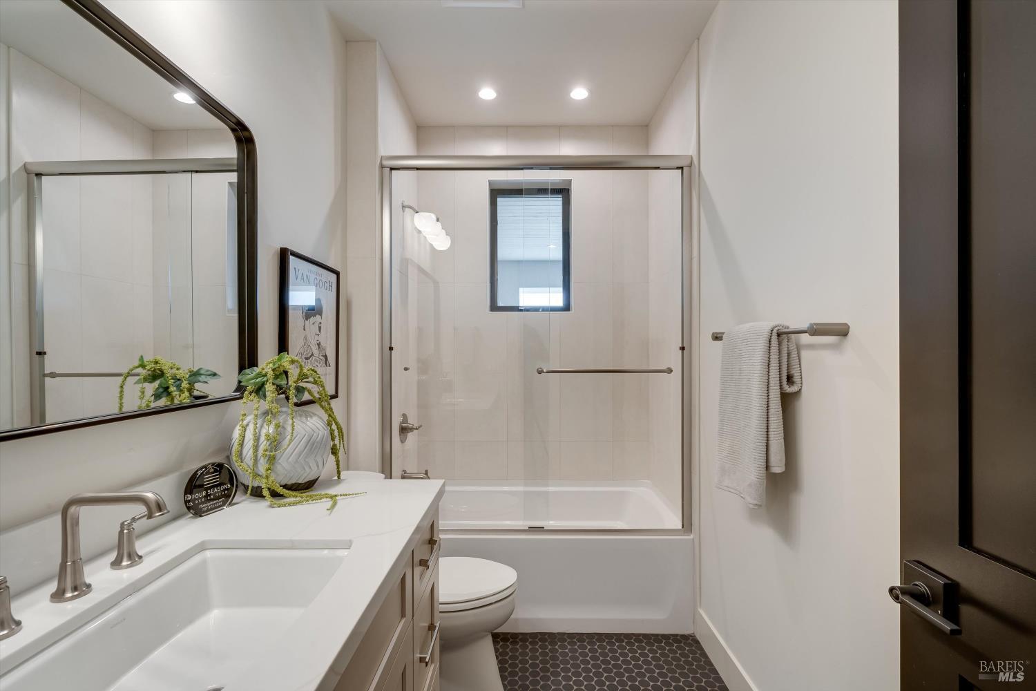 3773 Boulder Point Santa Rosa CA 95404