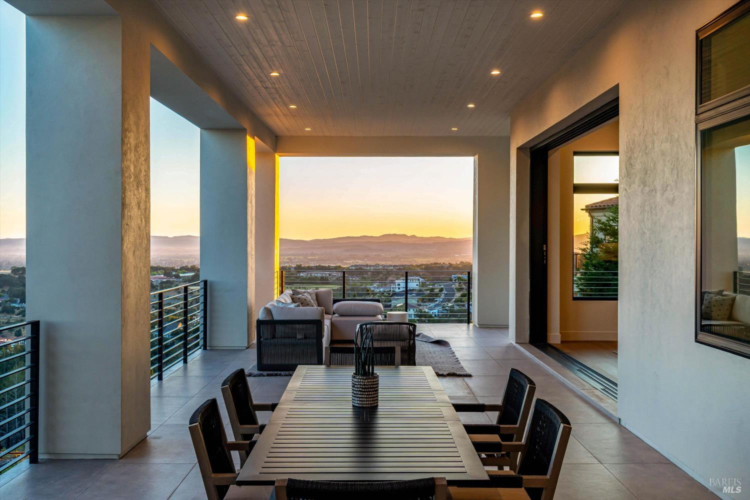 3773 Boulder Point Santa Rosa CA 95404