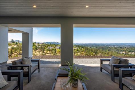 3773 Boulder Point Santa Rosa CA 95404
