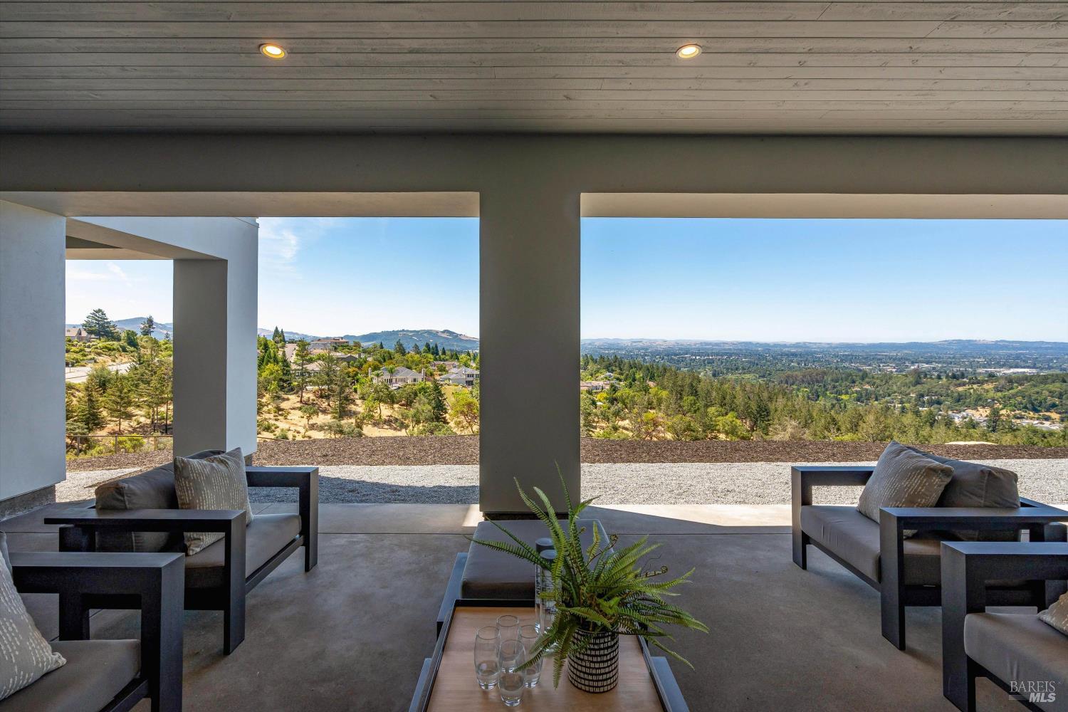 3773 Boulder Point Santa Rosa CA 95404