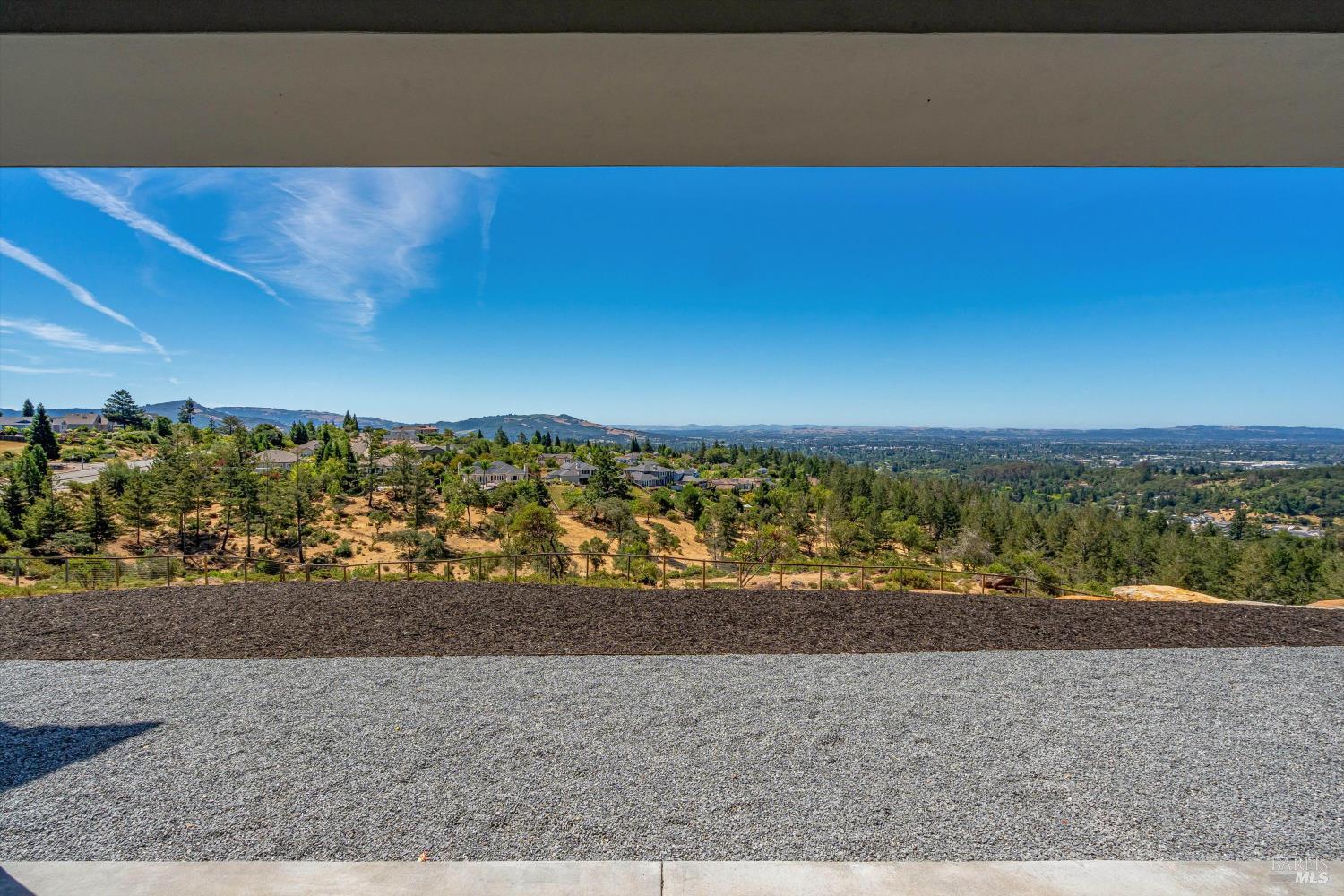 3773 Boulder Point Santa Rosa CA 95404