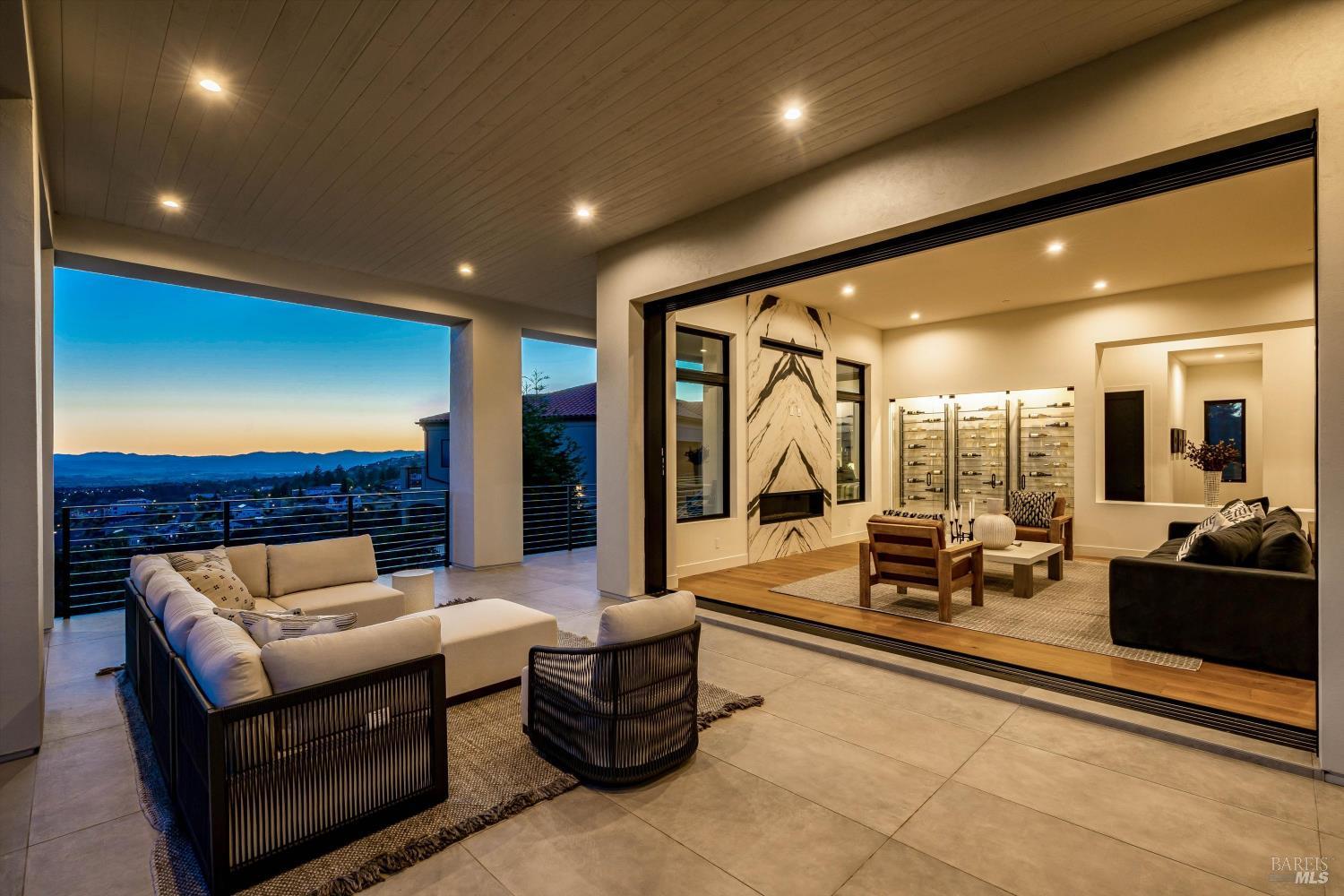 3773 Boulder Point Santa Rosa CA 95404