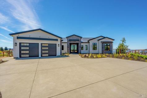 3773 Boulder Point Santa Rosa CA 95404