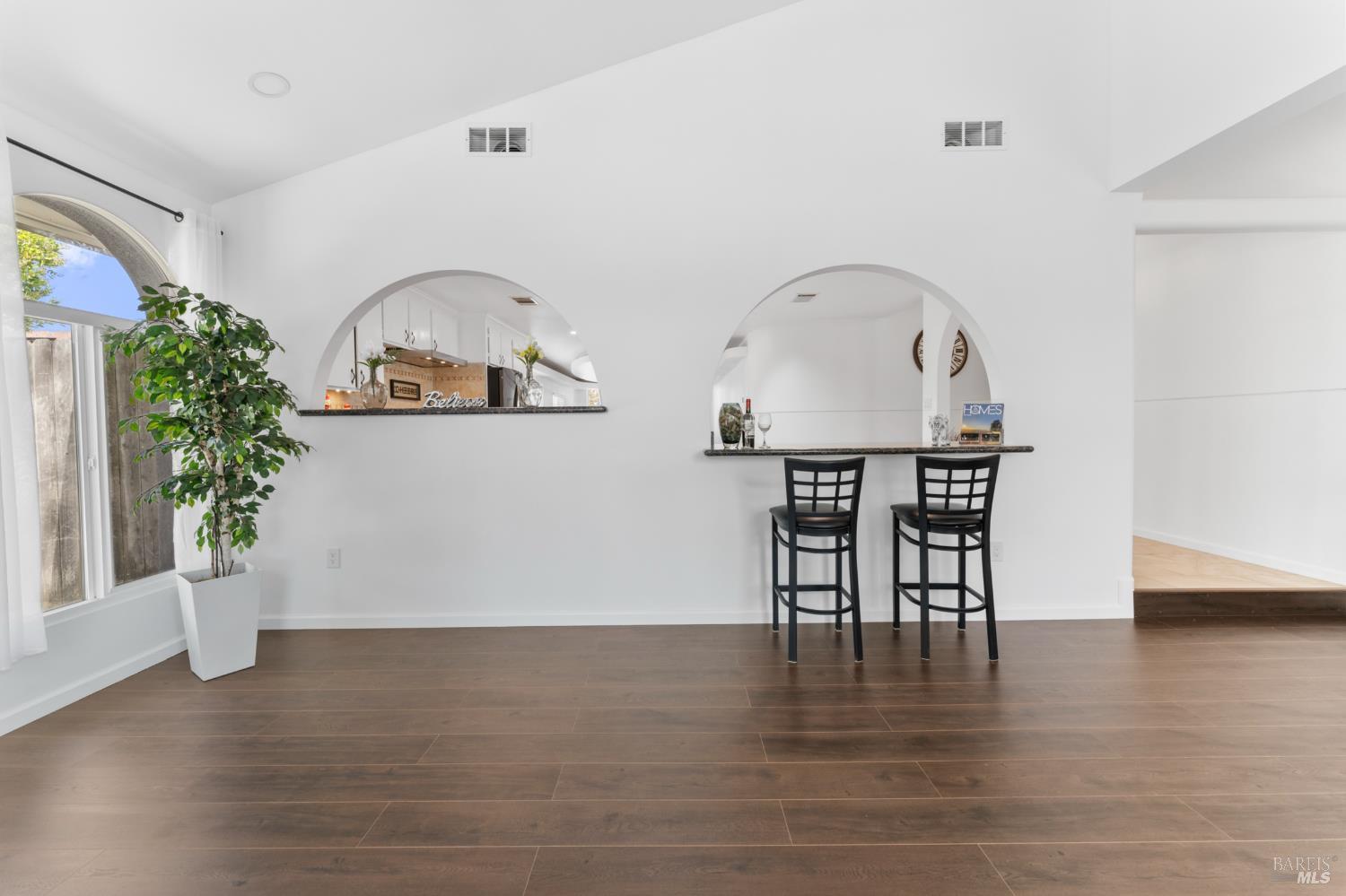 1649 California Drive Vacaville CA 95687