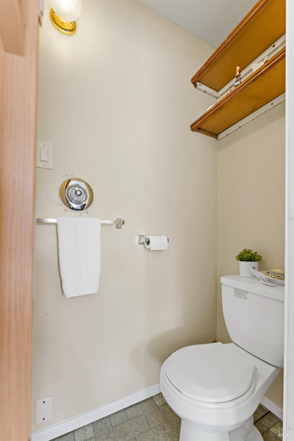 1649 California Drive Vacaville CA 95687