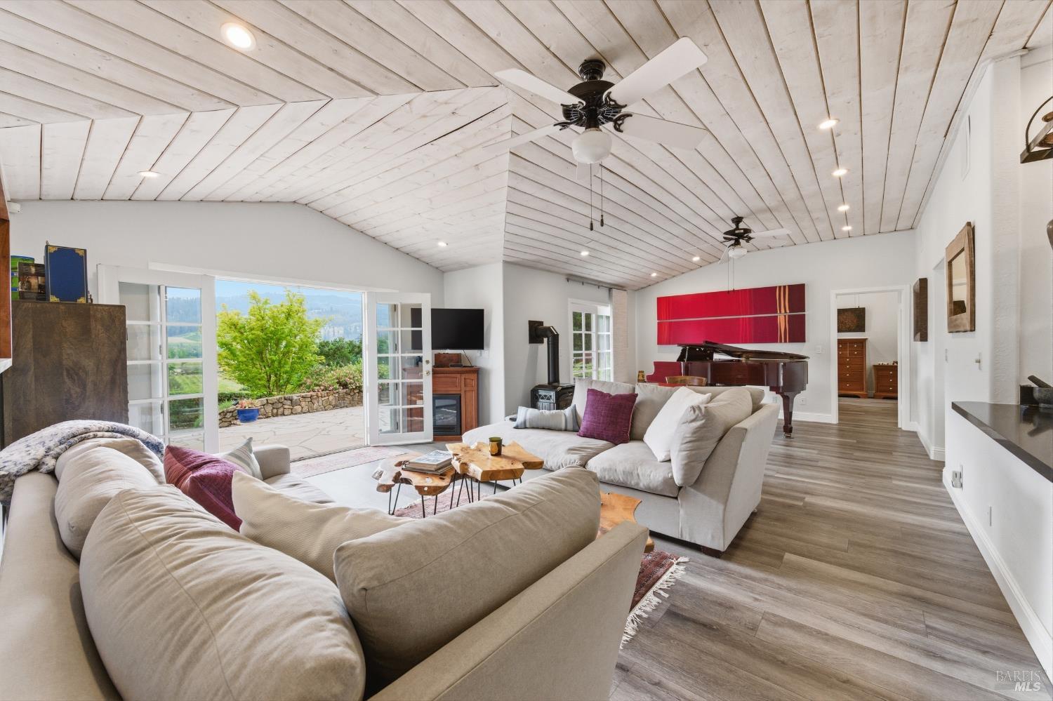4405 Silverado Trail Calistoga CA 94515