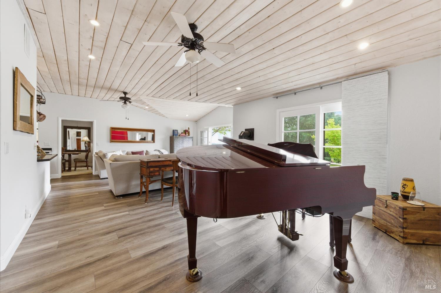 4405 Silverado Trail Calistoga CA 94515
