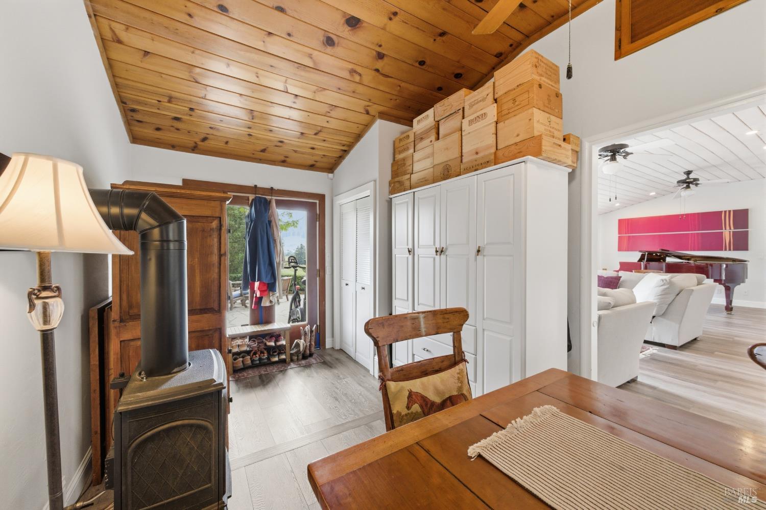 4405 Silverado Trail Calistoga CA 94515