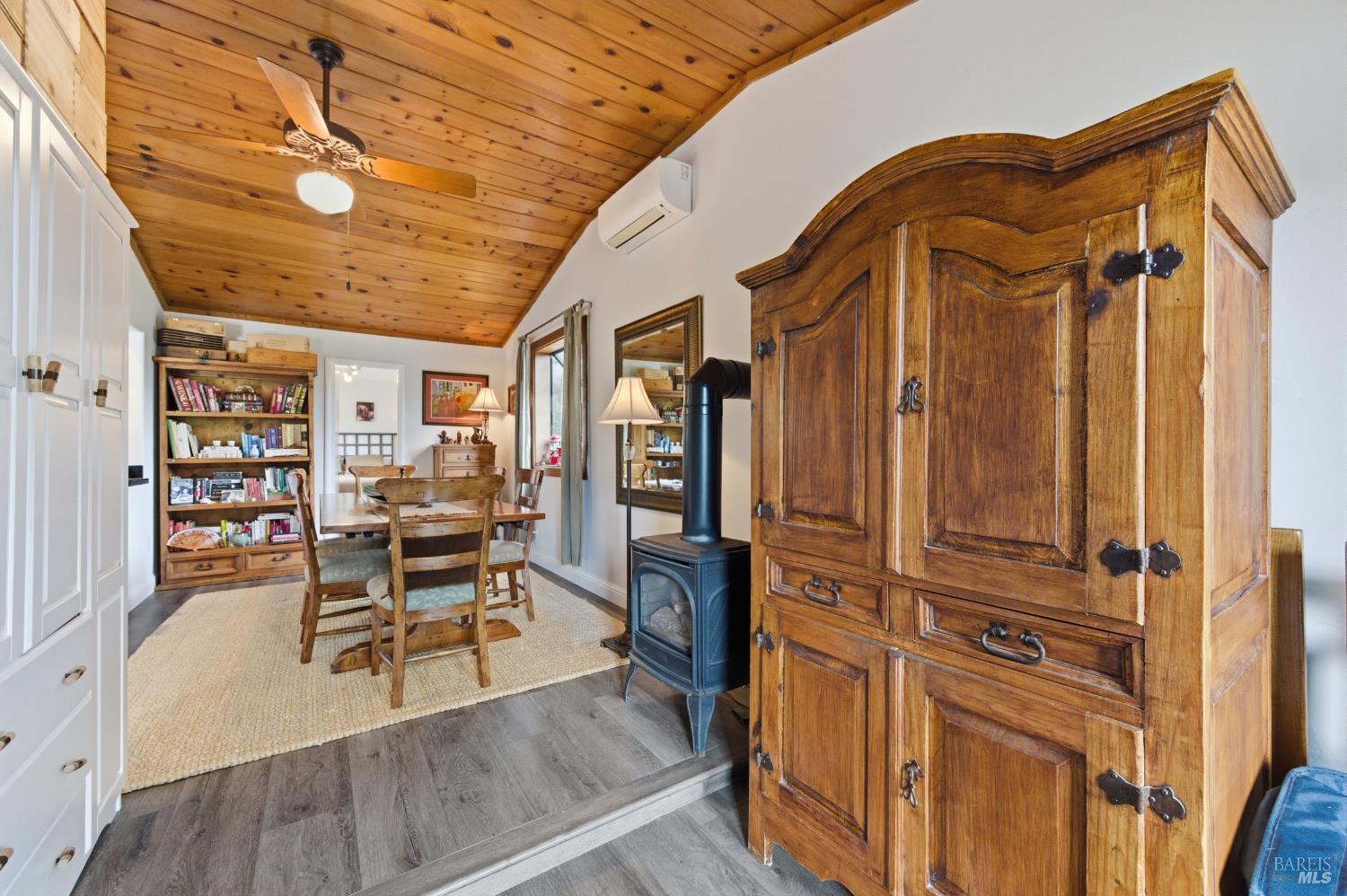4405 Silverado Trail Calistoga CA 94515