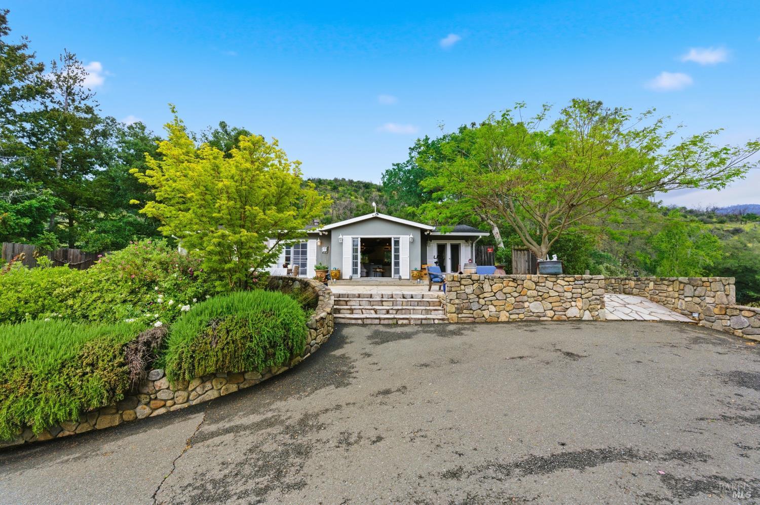 4405 Silverado Trail Calistoga CA 94515