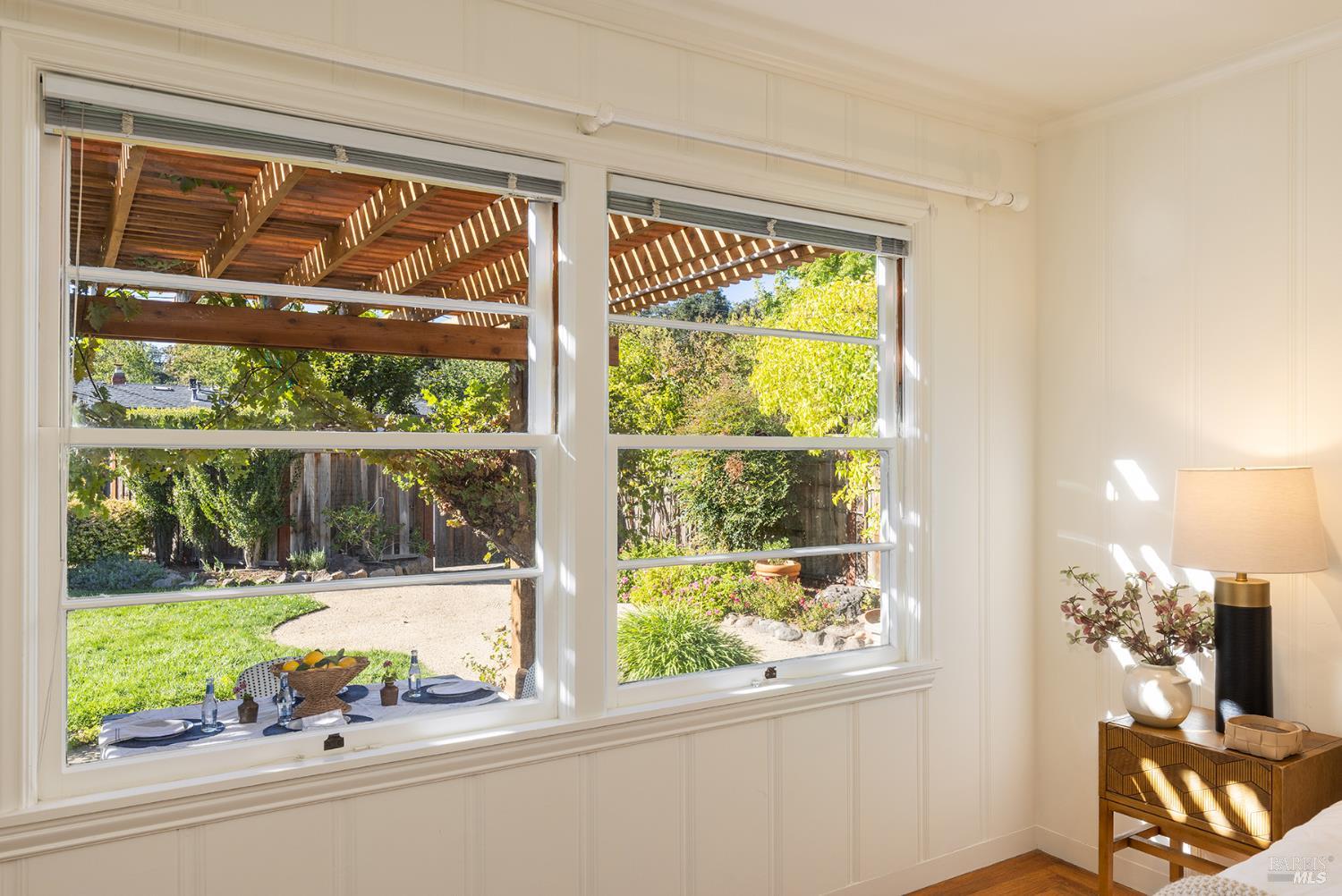 2221 Grahn Drive Santa Rosa CA 95404