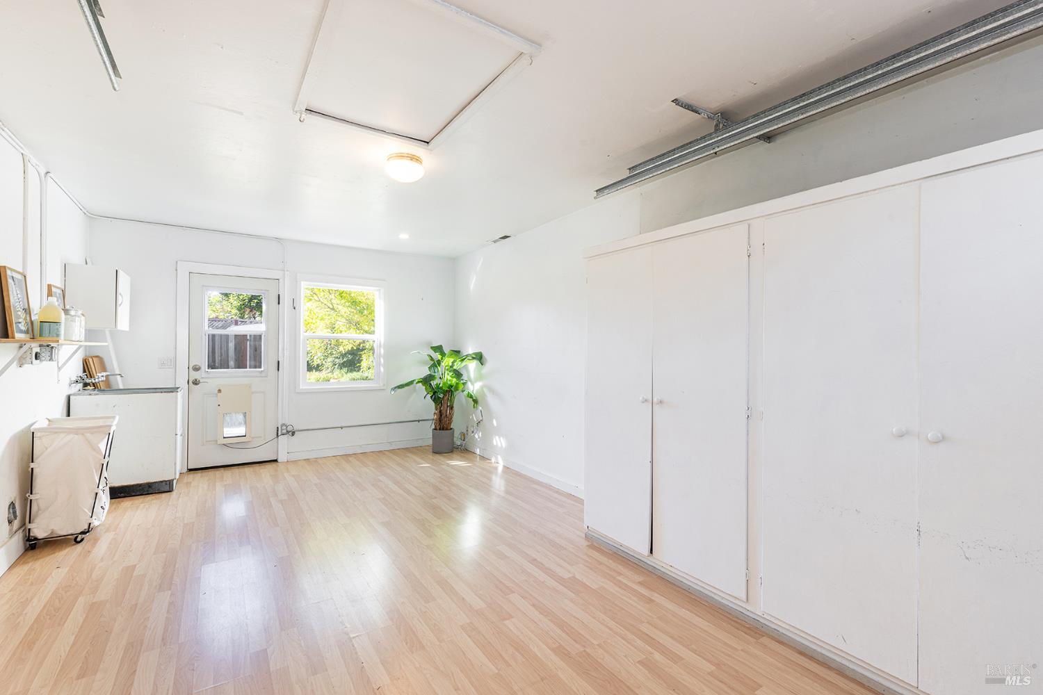 2221 Grahn Drive Santa Rosa CA 95404