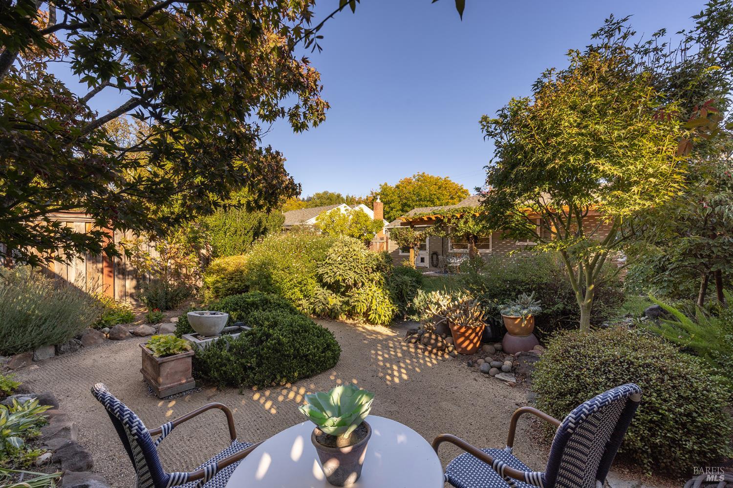 2221 Grahn Drive Santa Rosa CA 95404