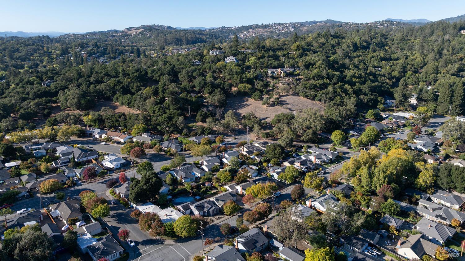 2221 Grahn Drive Santa Rosa CA 95404