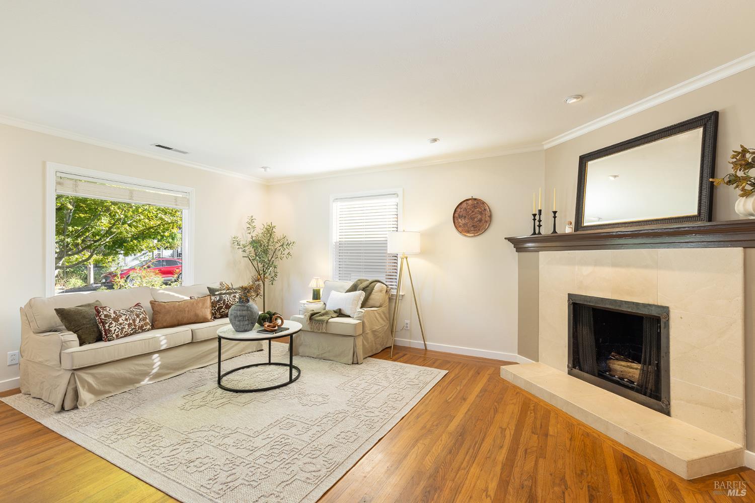 2221 Grahn Drive Santa Rosa CA 95404