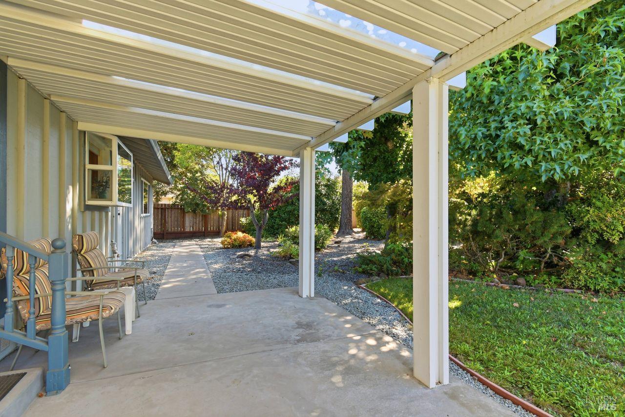 321 Mockingbird Circle Santa Rosa CA 95409