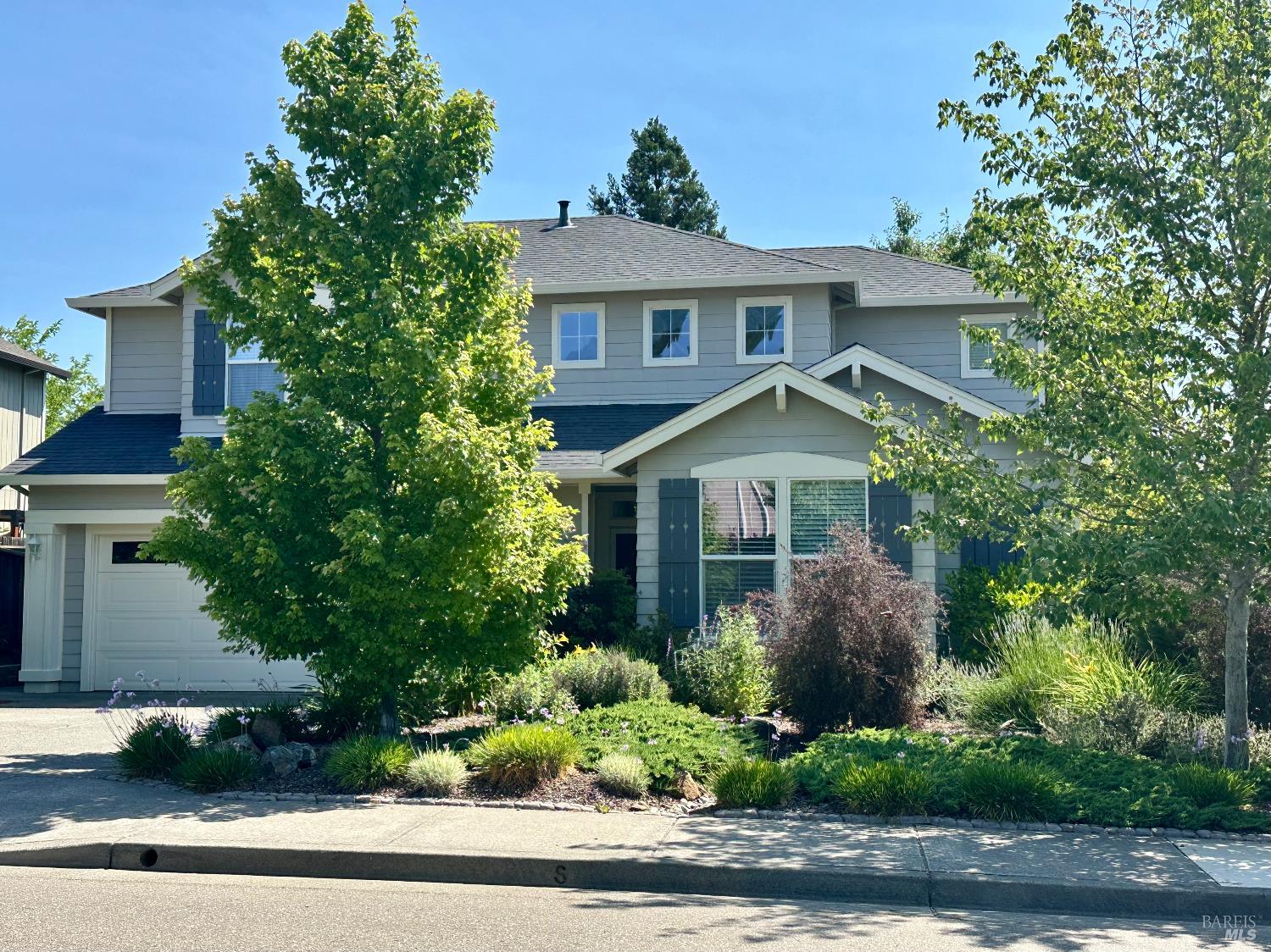 134 Douglas Fir Circle Cloverdale CA 95425