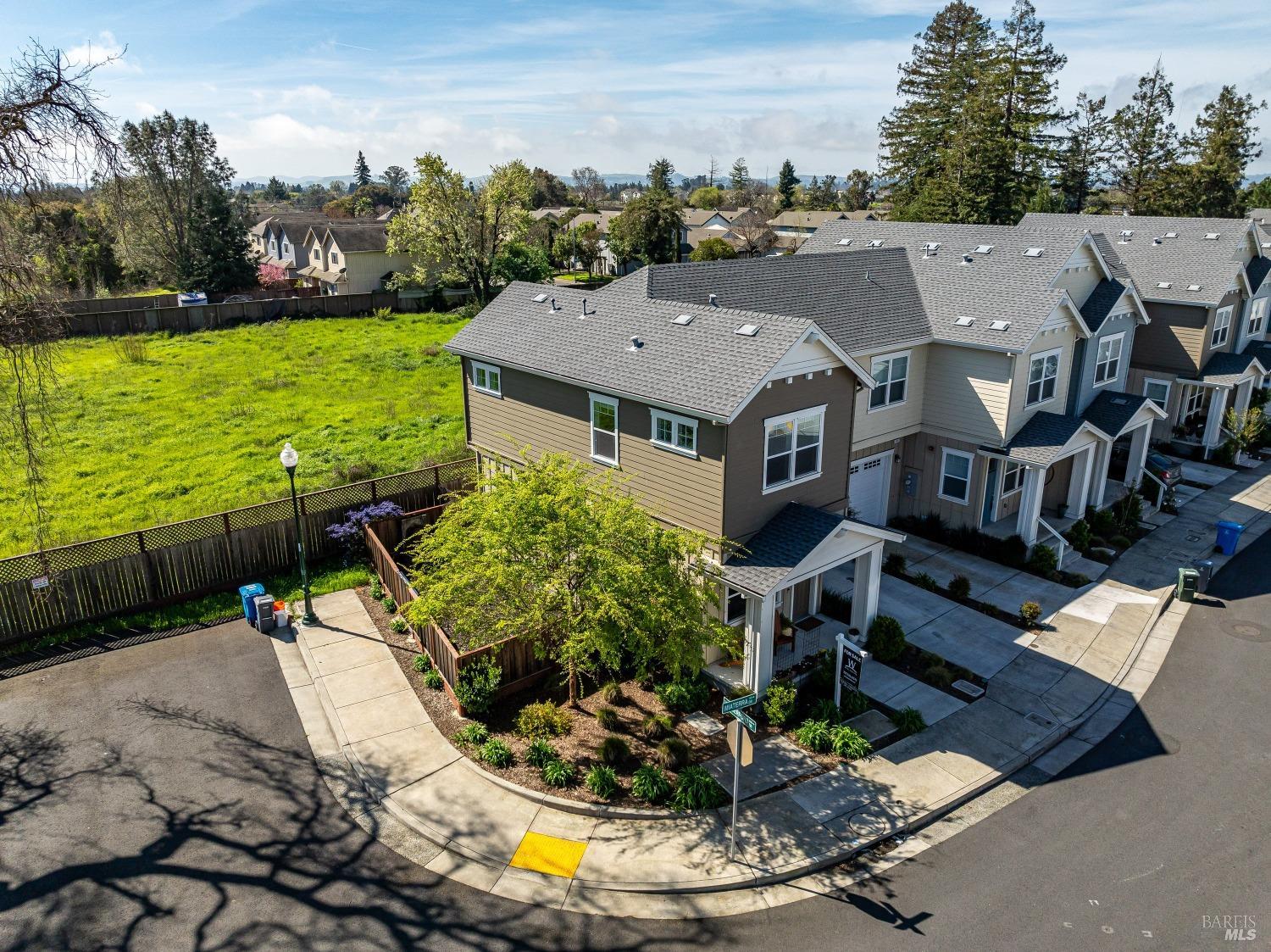 461 Miaterra Drive Santa Rosa CA 95407