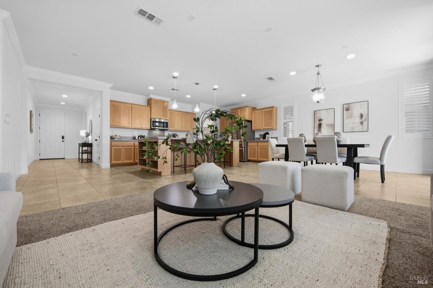 137 Clematis Street Vacaville CA 95687