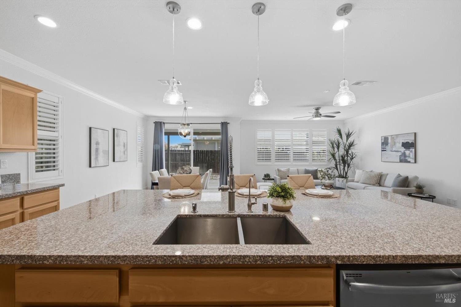 137 Clematis Street Vacaville CA 95687