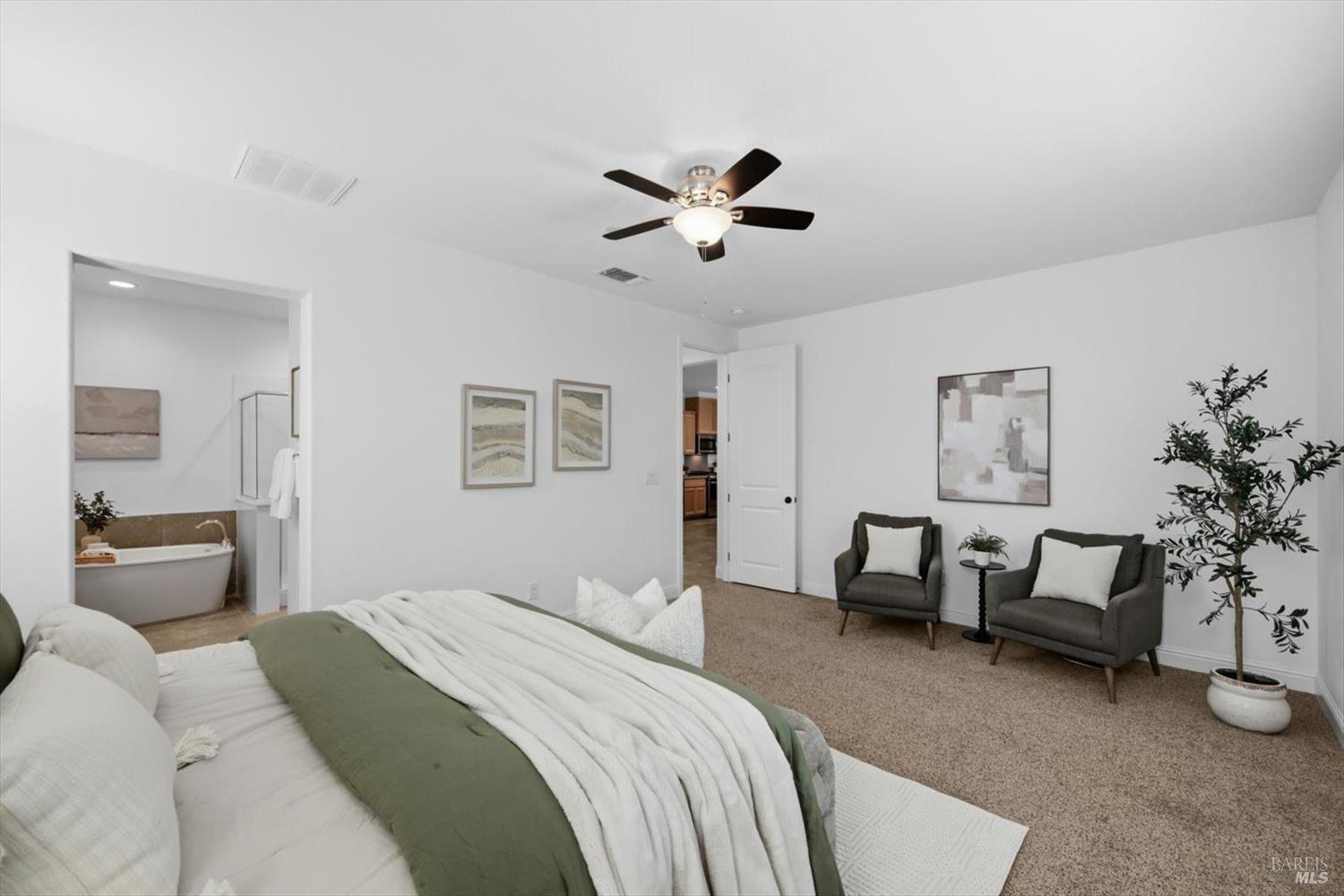 137 Clematis Street Vacaville CA 95687