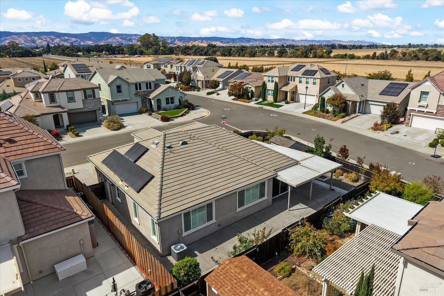 137 Clematis Street Vacaville CA 95687