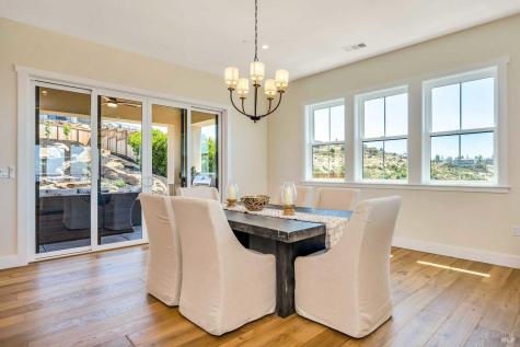 3776 Crown Hill Drive Santa Rosa CA 95404