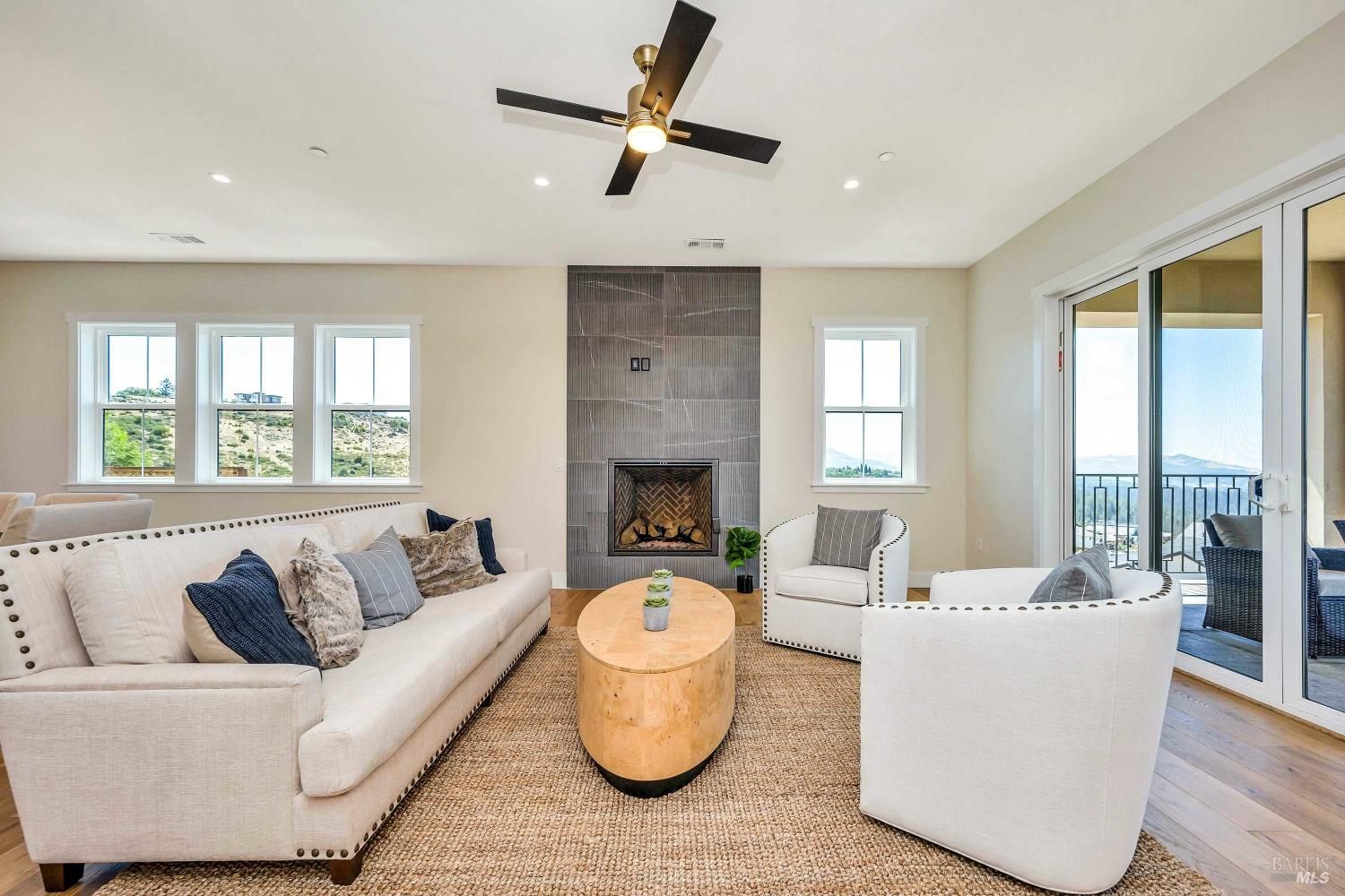 3776 Crown Hill Drive Santa Rosa CA 95404
