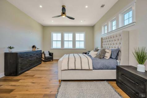 3776 Crown Hill Drive Santa Rosa CA 95404