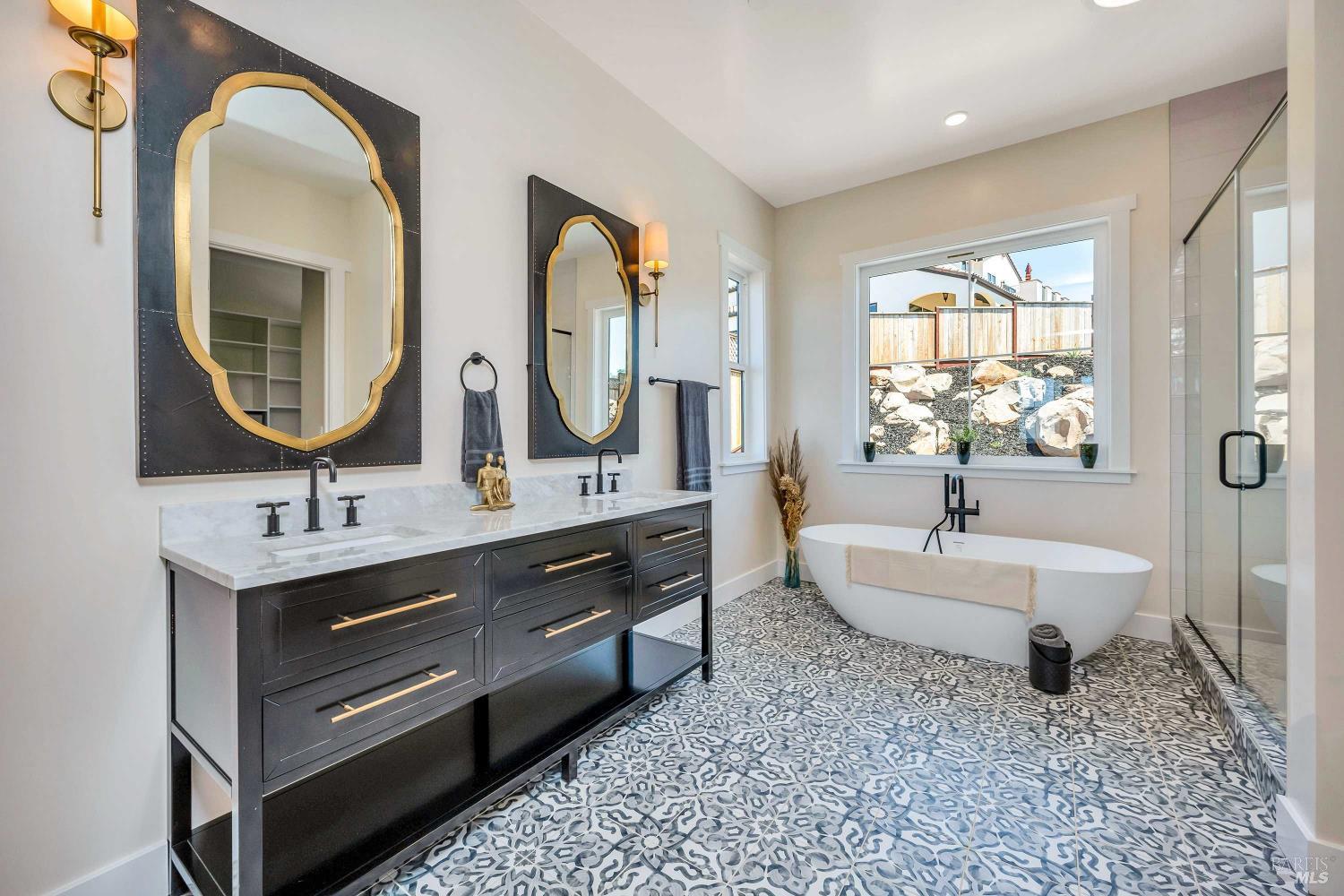3776 Crown Hill Drive Santa Rosa CA 95404