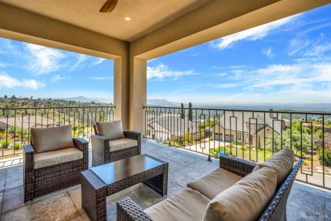 3776 Crown Hill Drive Santa Rosa CA 95404