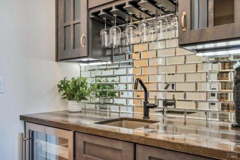 3776 Crown Hill Drive Santa Rosa CA 95404