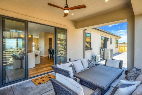 3776 Crown Hill Drive Santa Rosa CA 95404