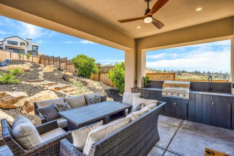 3776 Crown Hill Drive Santa Rosa CA 95404