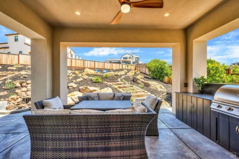 3776 Crown Hill Drive Santa Rosa CA 95404