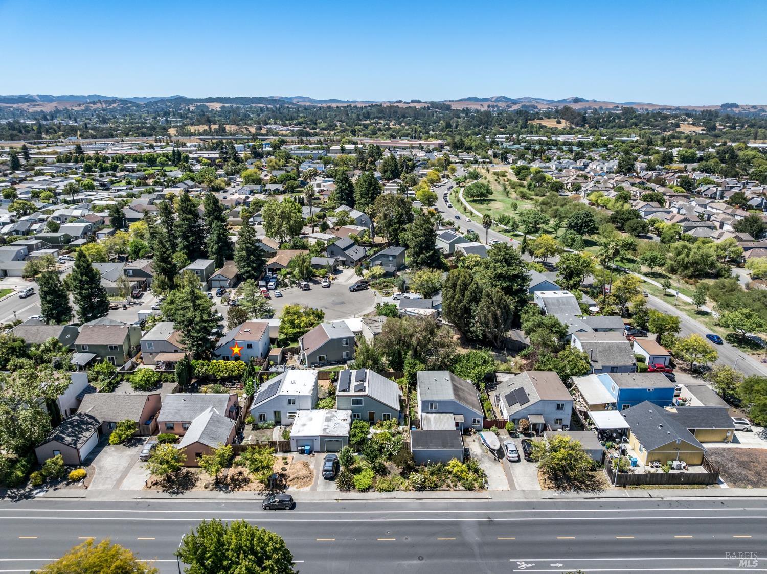 116 Saratoga Court Petaluma CA 94954