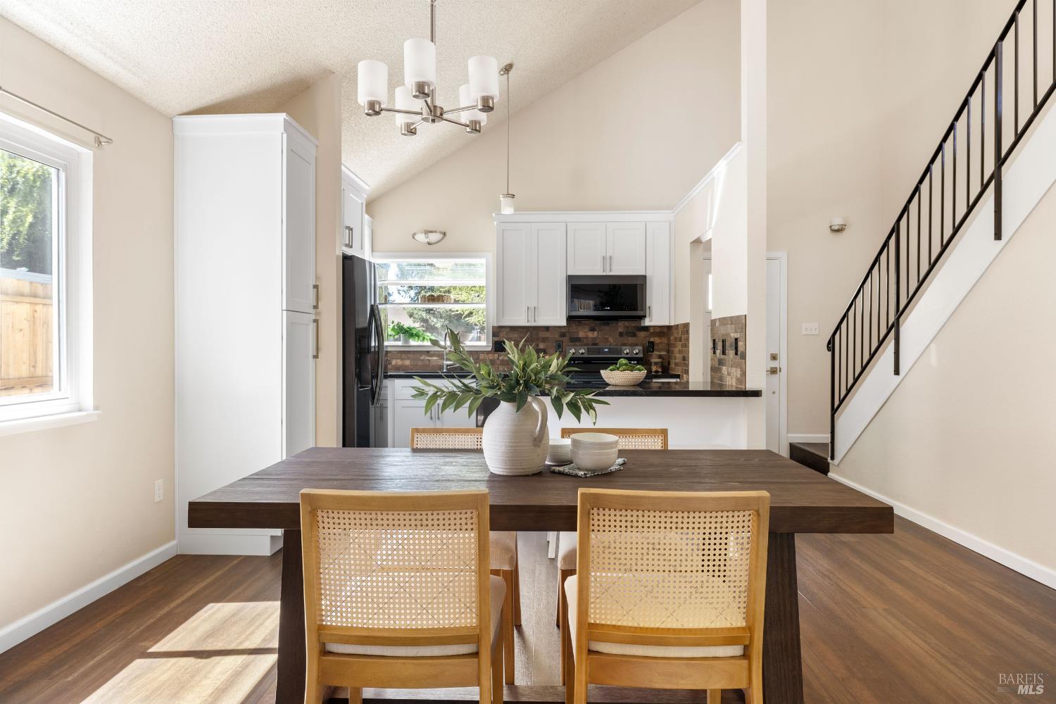 116 Saratoga Court Petaluma CA 94954