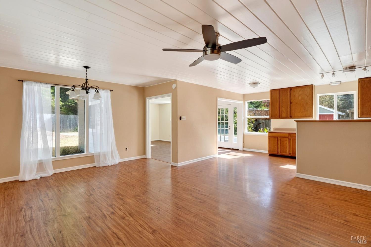 32601 Odom Lane Fort Bragg CA 95437
