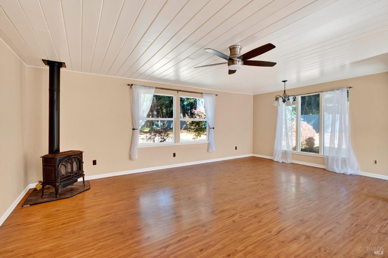 32601 Odom Lane Fort Bragg CA 95437